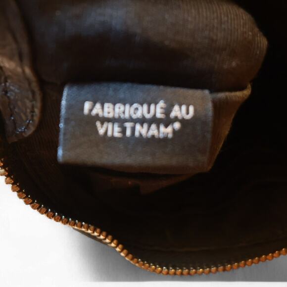 Coach Black Pebbled Leather Corner-Zip Wristlet Gold Hardware 2 Card Slots - Picture 4 of 9